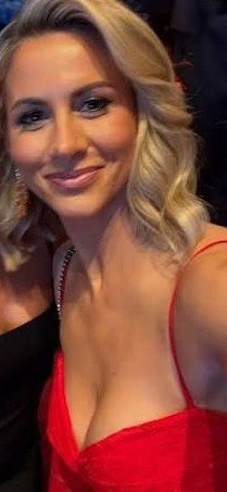 Tall hot sexy blonde Laura Rutledge.  Sexy supermodel turned into sexy Espn reporter #xmvM2isu